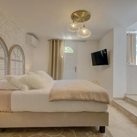 מלון Domaine Le Courti (adults Only) לה ברקרה