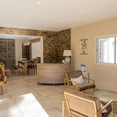 Hotel Domaine Le Courti