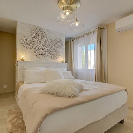 Domaine Le Courti (adults Only) Hotel 4*