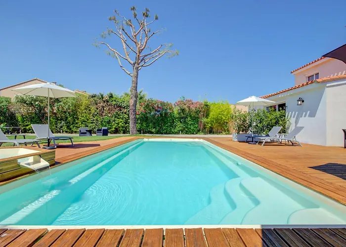 Domaine Le Courti (adults Only) Szálloda 4*