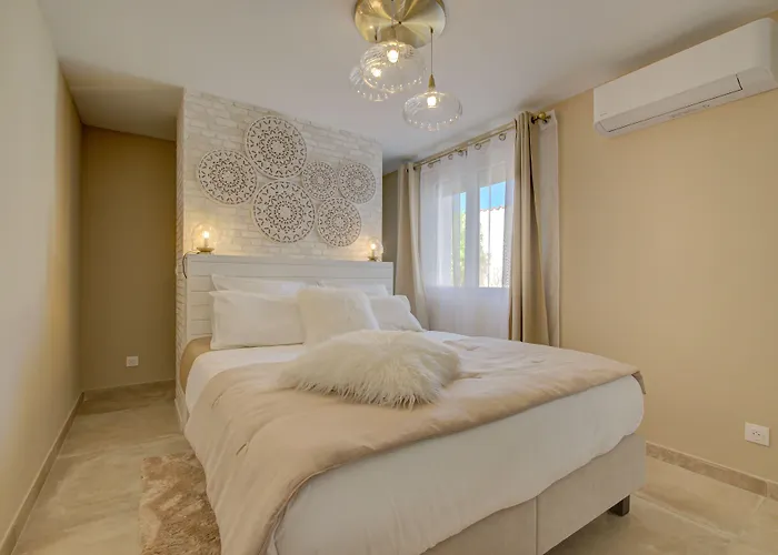 Domaine Le Courti (adults Only) Szálloda 4*